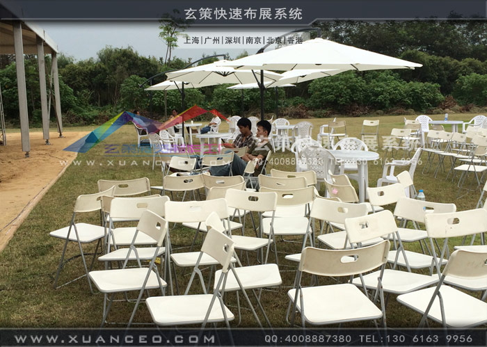 马克华菲新品订货会户外观众坐席区布置 马克华菲新品订货会户外观众坐席区布置